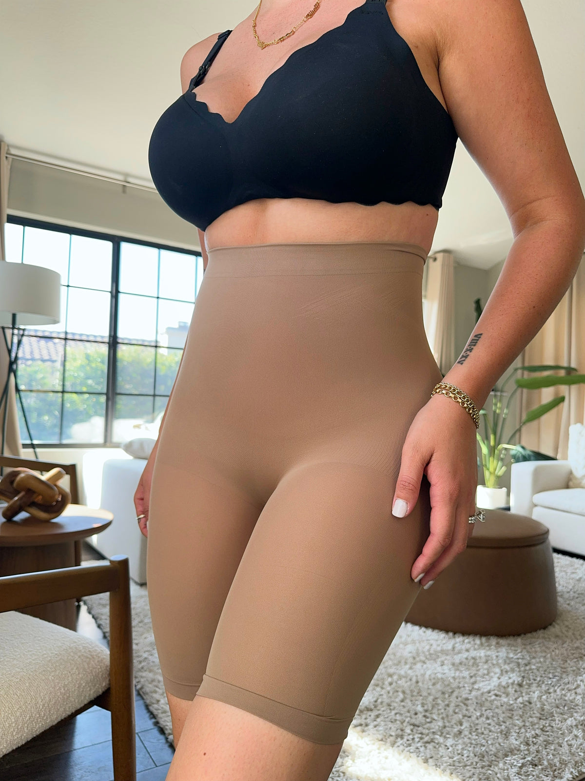 Lissa Slim Girdle (Beige)