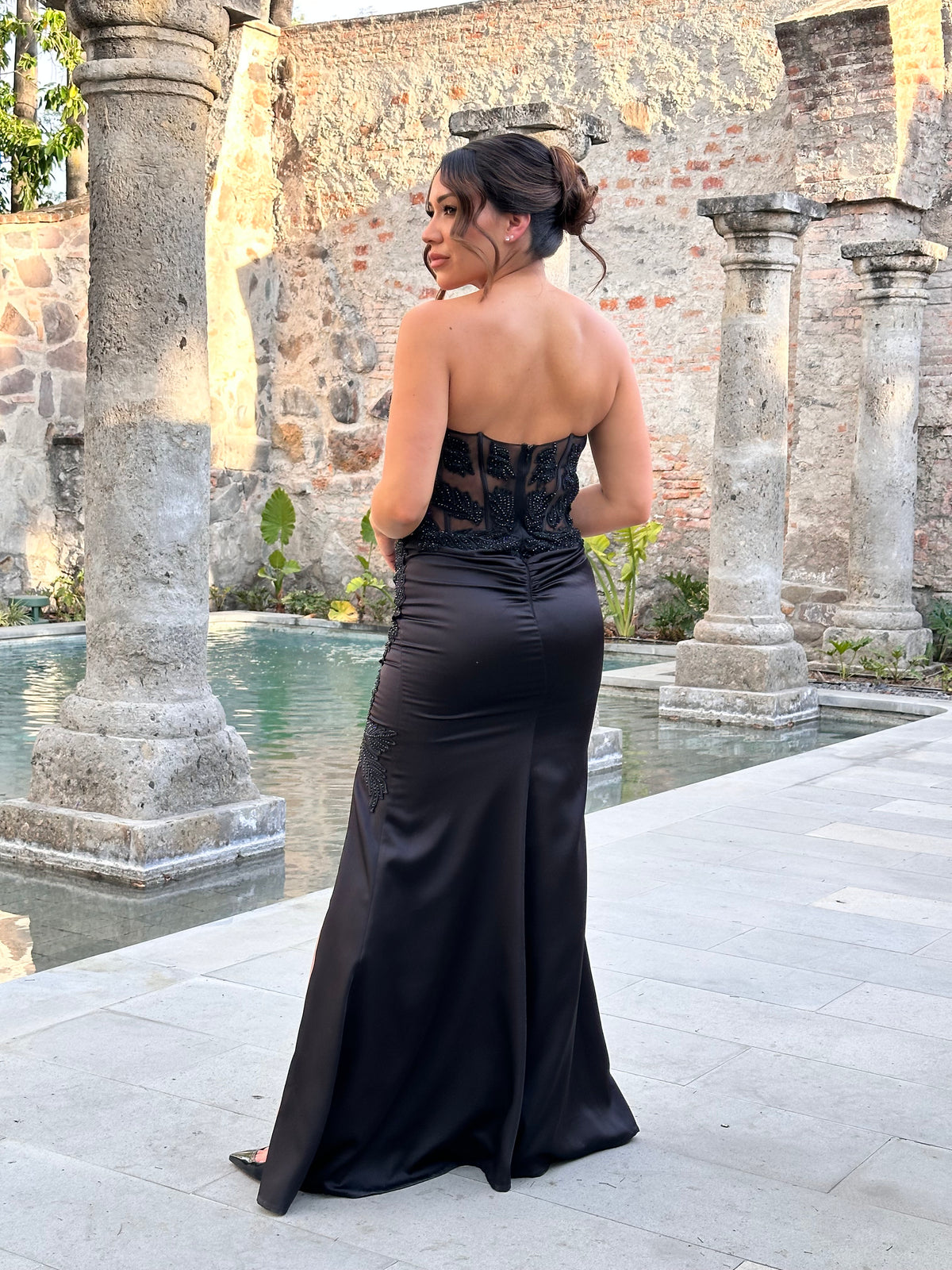 Tanya Dress (Black)