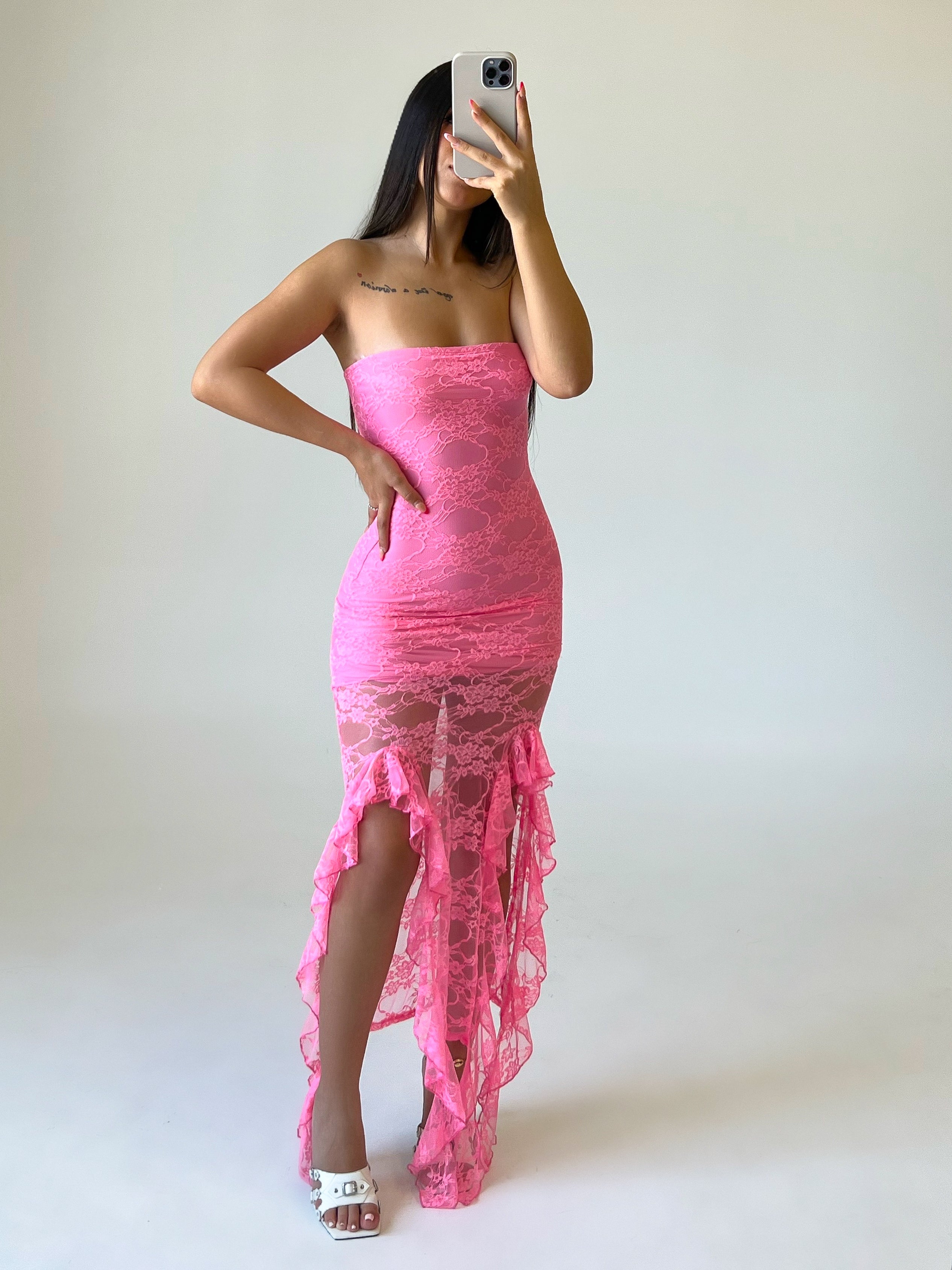 Maya Lace Dress (Pink) Medium Maya Lace Dress (Pink) Medium