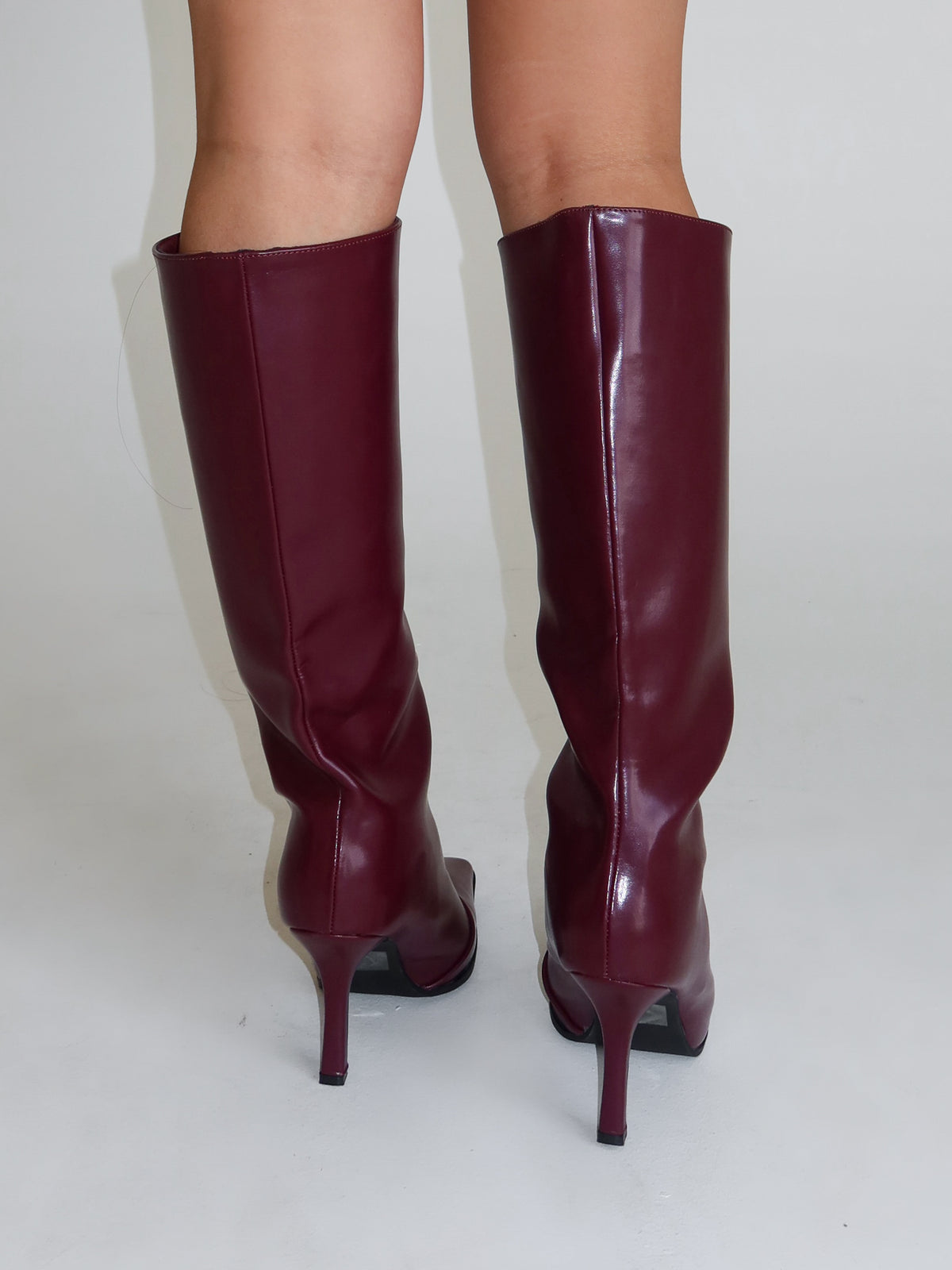 Sandy Boots (Burgundy)