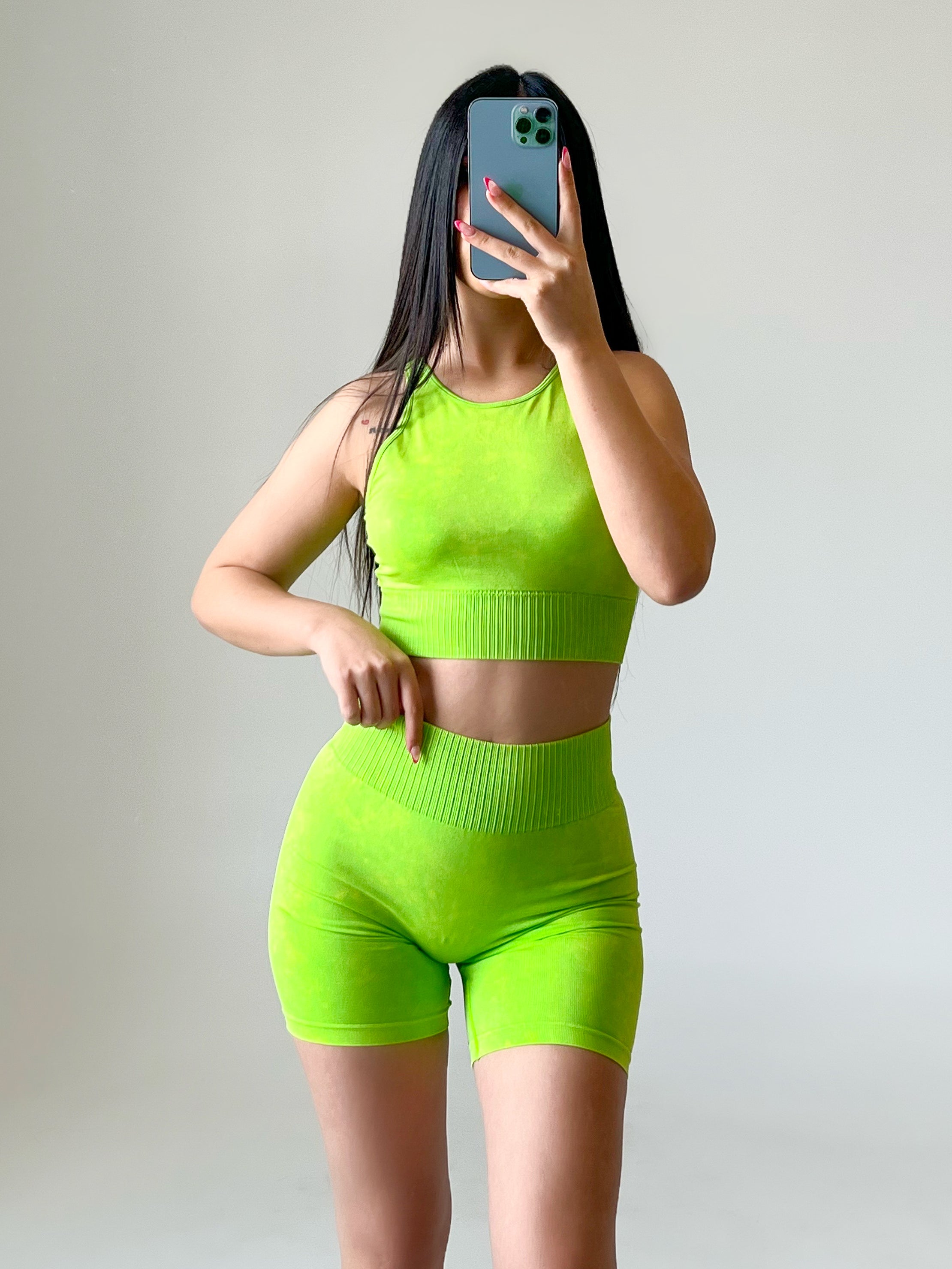 Sadie Washed Seamless Set (Lime) - Laura's Boutique, Inc