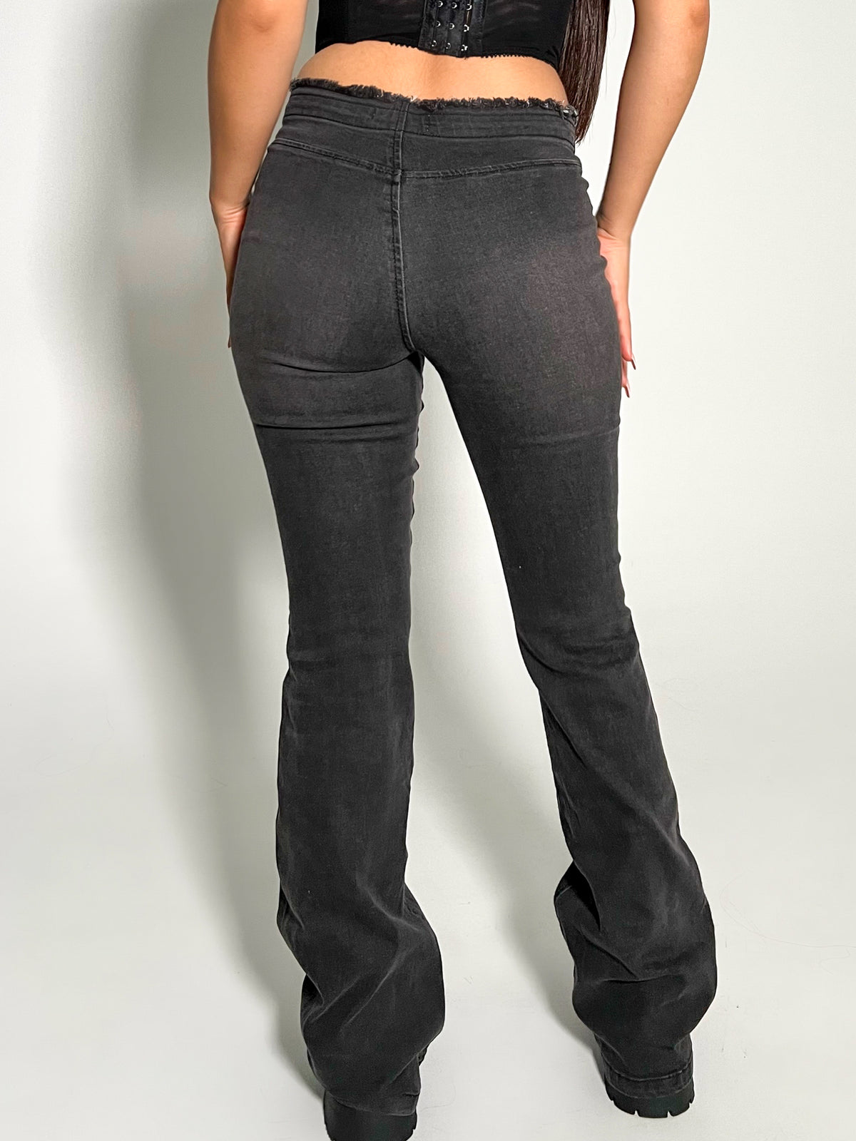 Kristie Flare Jeans (Black)