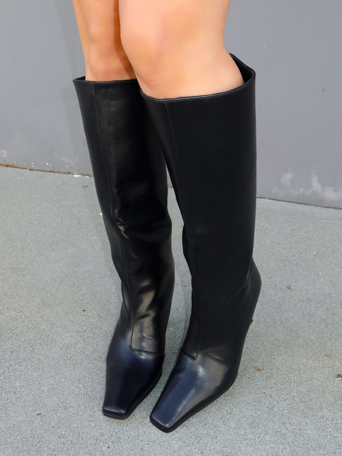 Sandy Boots (Black)