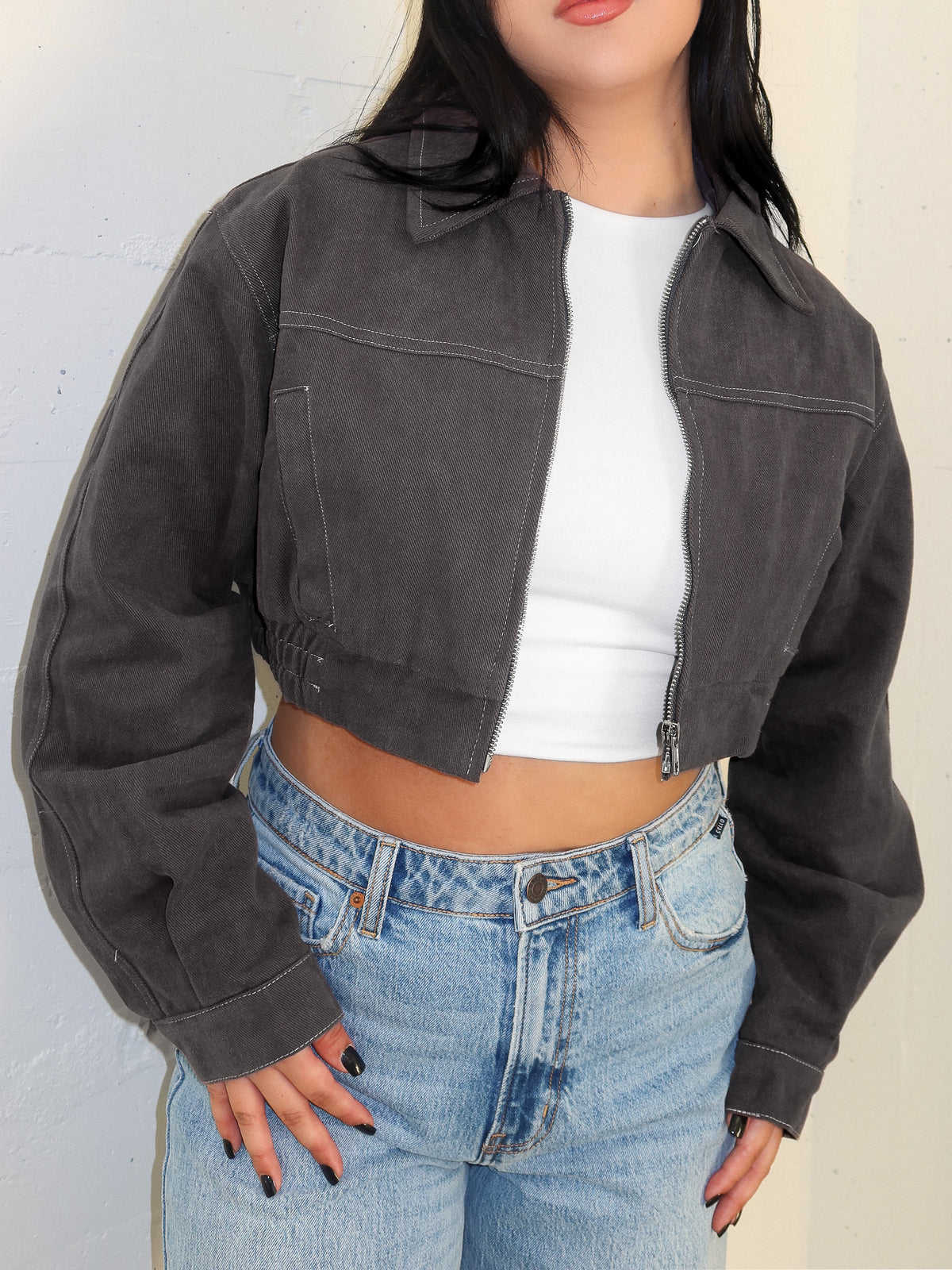 Susan Cropped Denim Jacket (Grey)