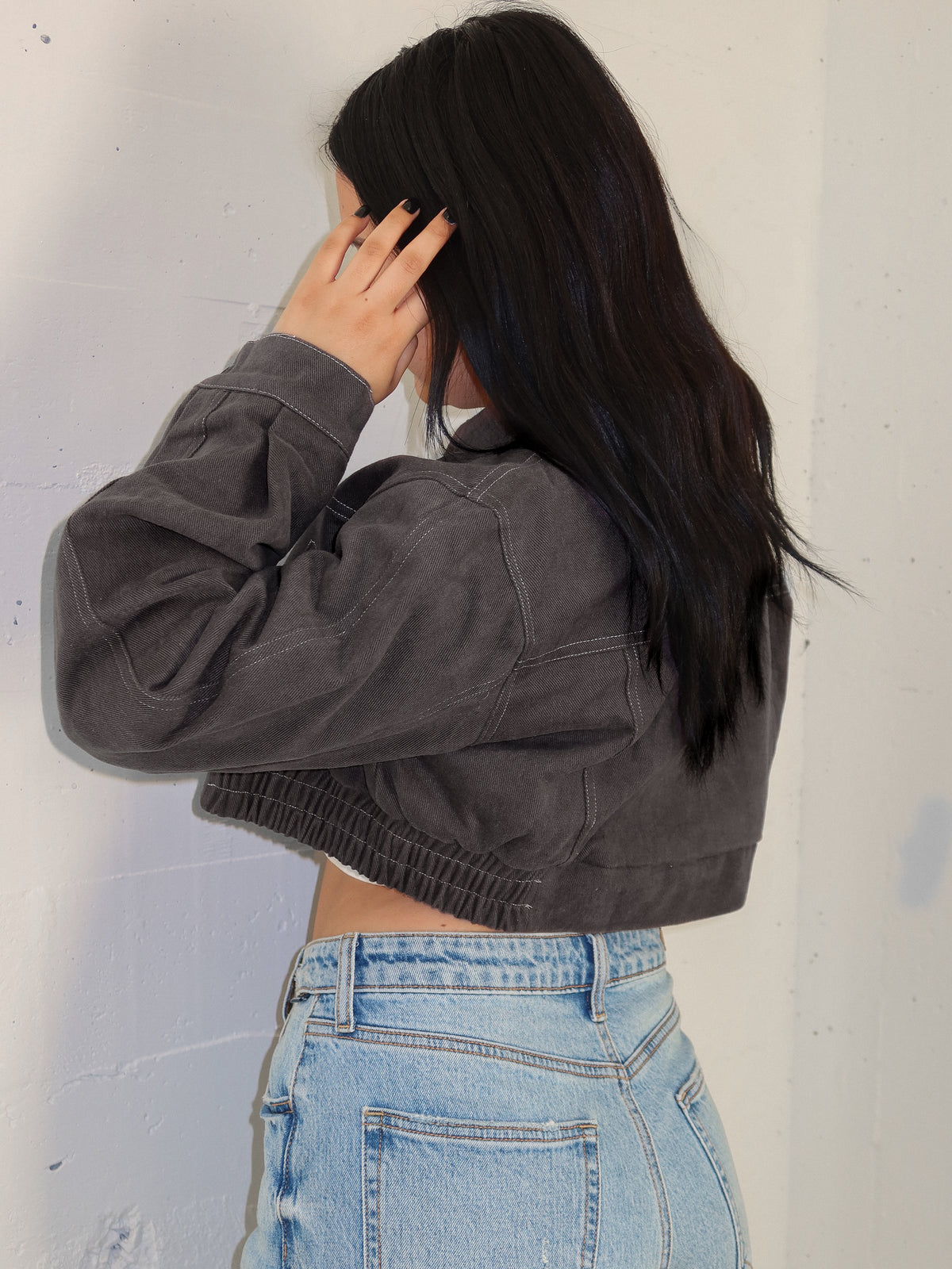 Susan Cropped Denim Jacket (Grey)