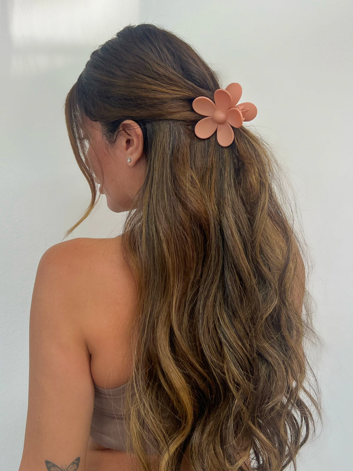 Mandy Flower Hair Clip (Peach)