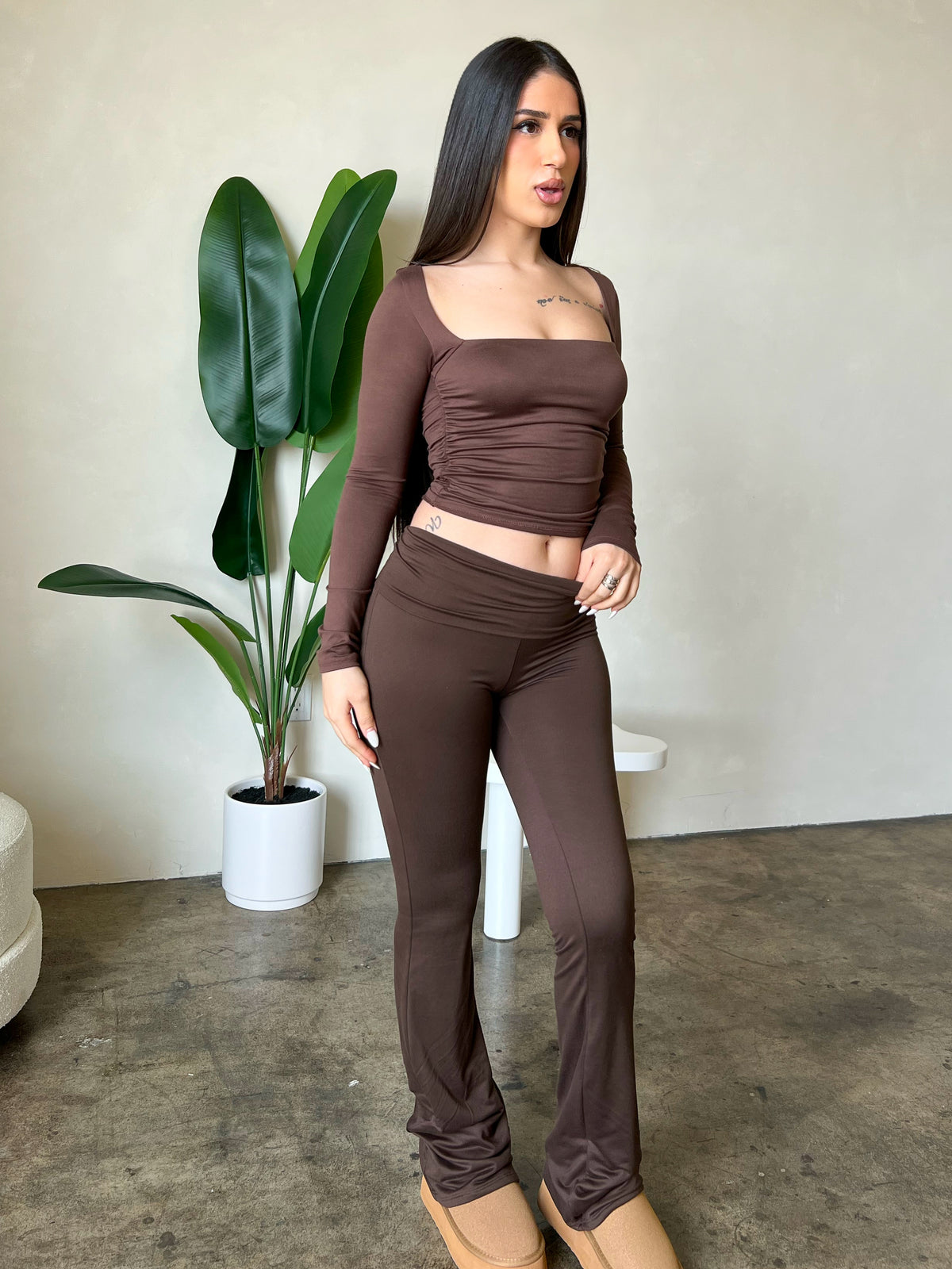 Larissa Flare Pants (Brown)