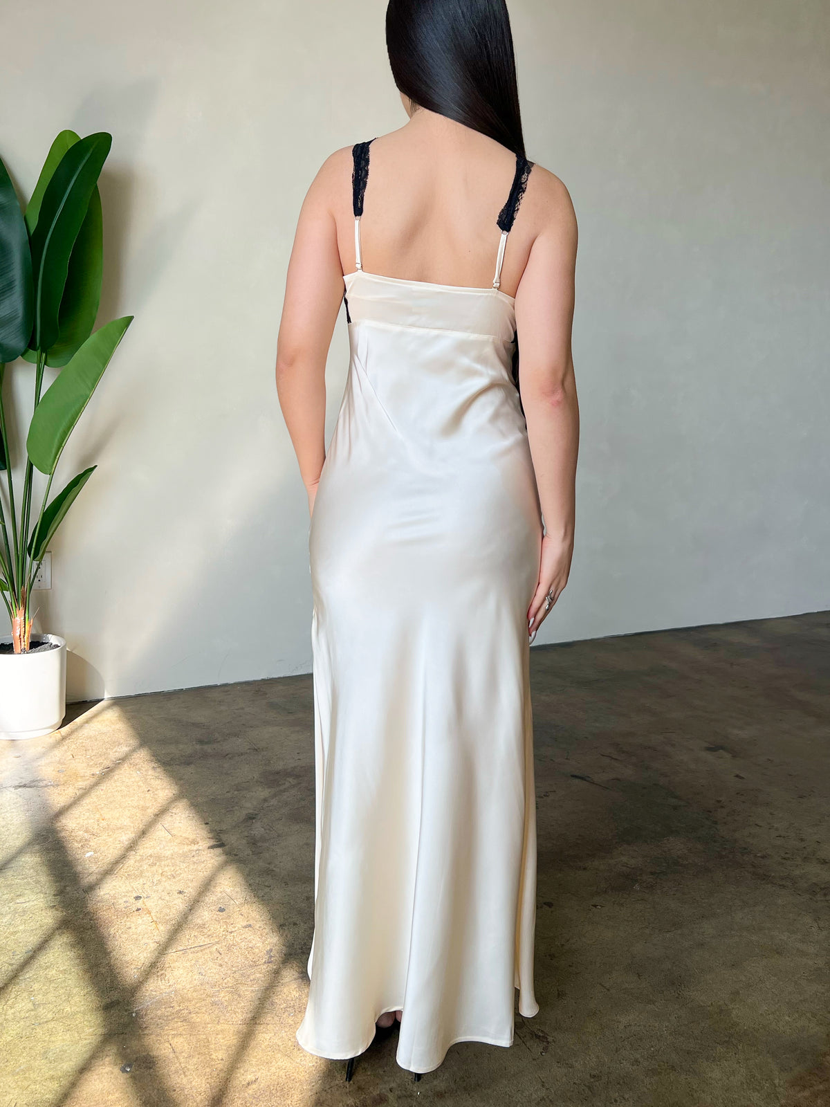 Jessie Satin Dress (Ivory)