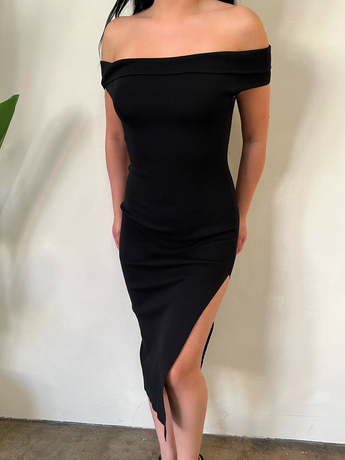 Faith Off The Shoulder Dress (Black)