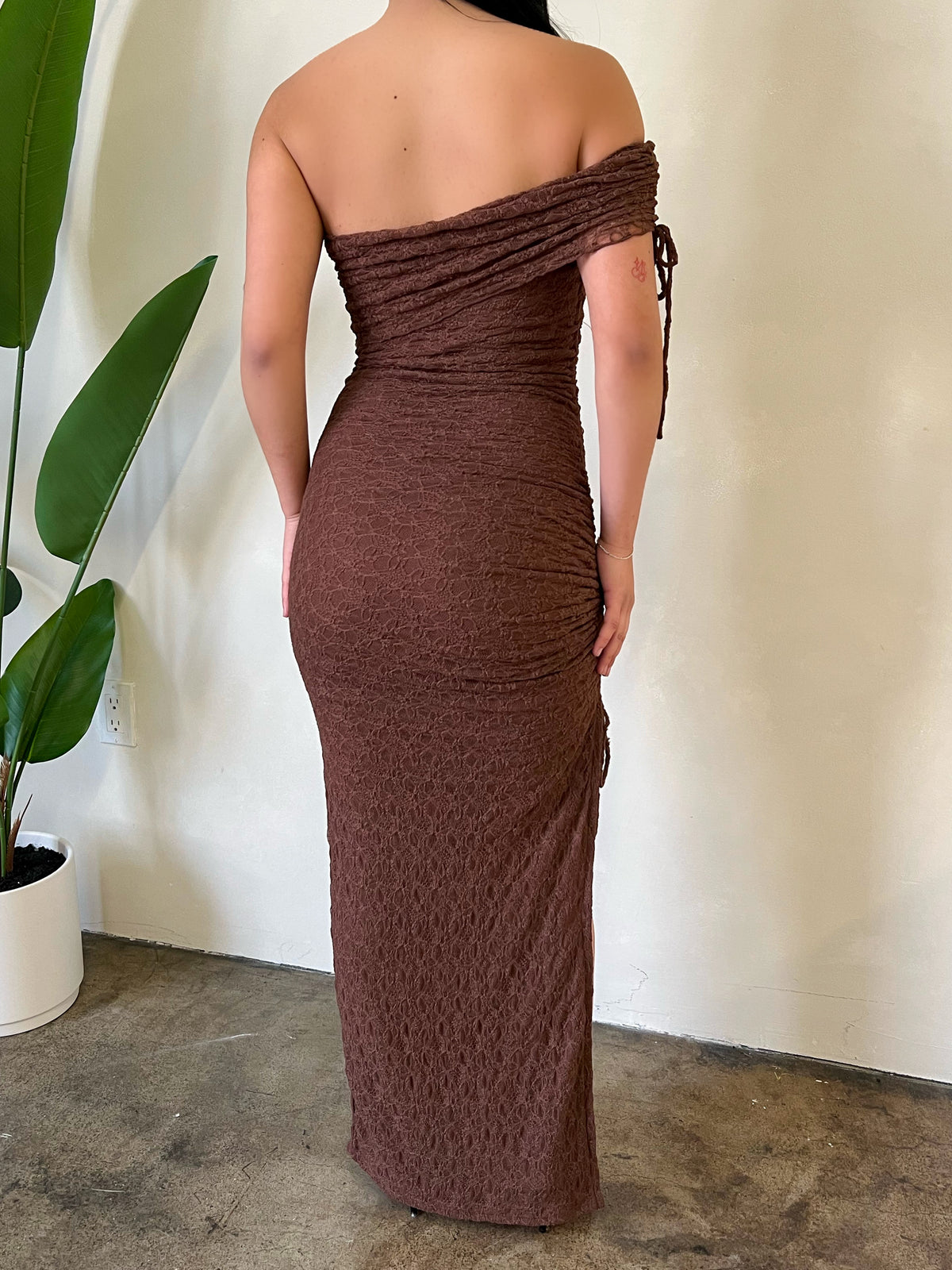 Alexa Maxi Dress (Brown)