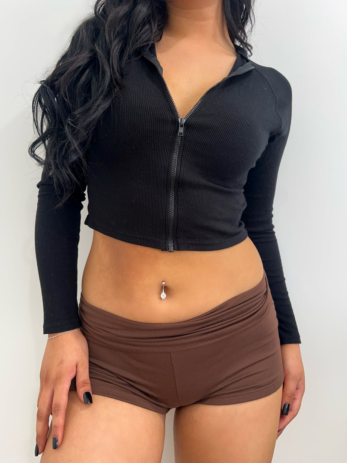 Alana Shorts (Brown)