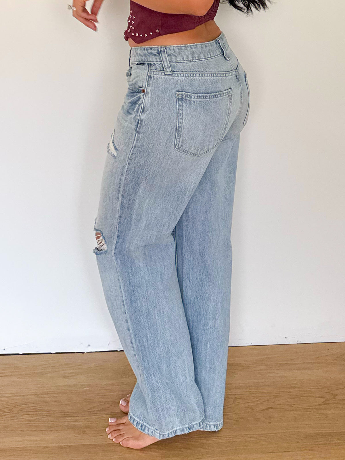 Natalia Low Baggy Jeans (Light Denim)
