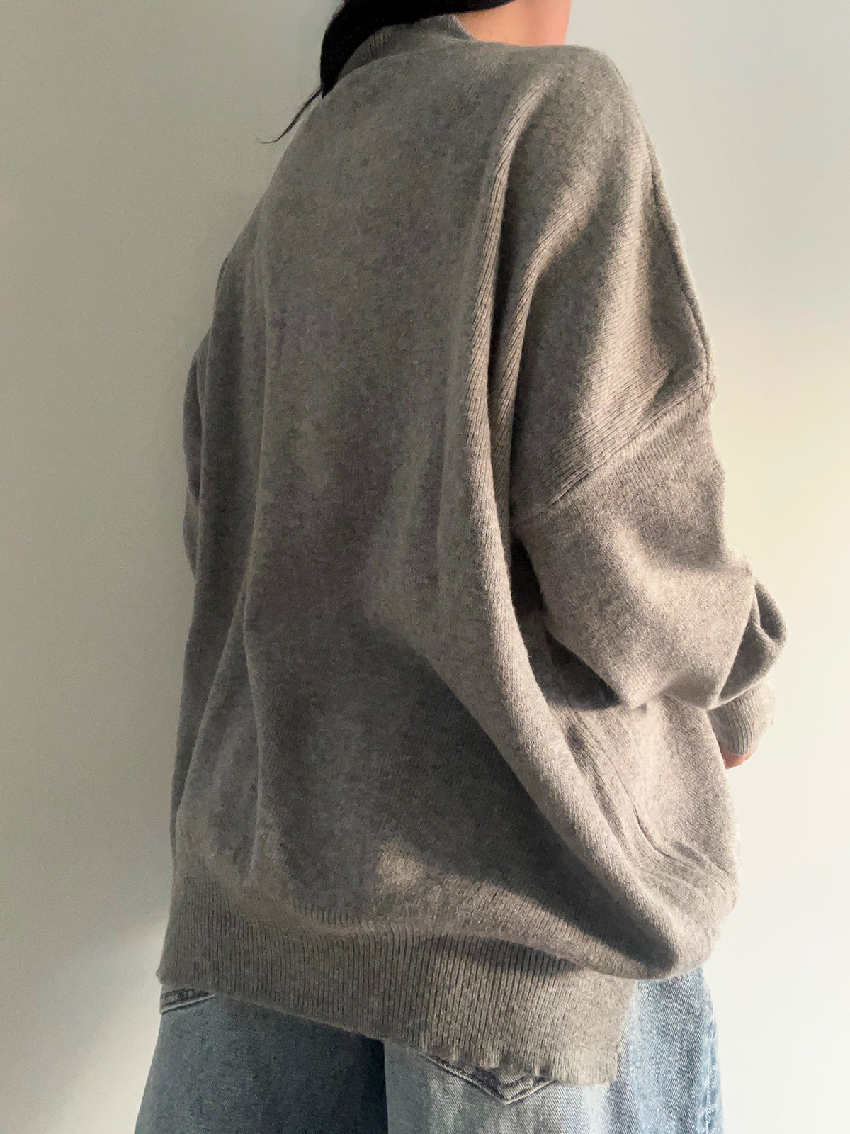 Amber Crewneck (Grey)