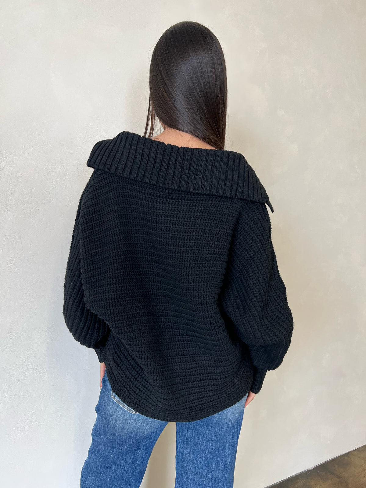 Olivia Sweater (Black)