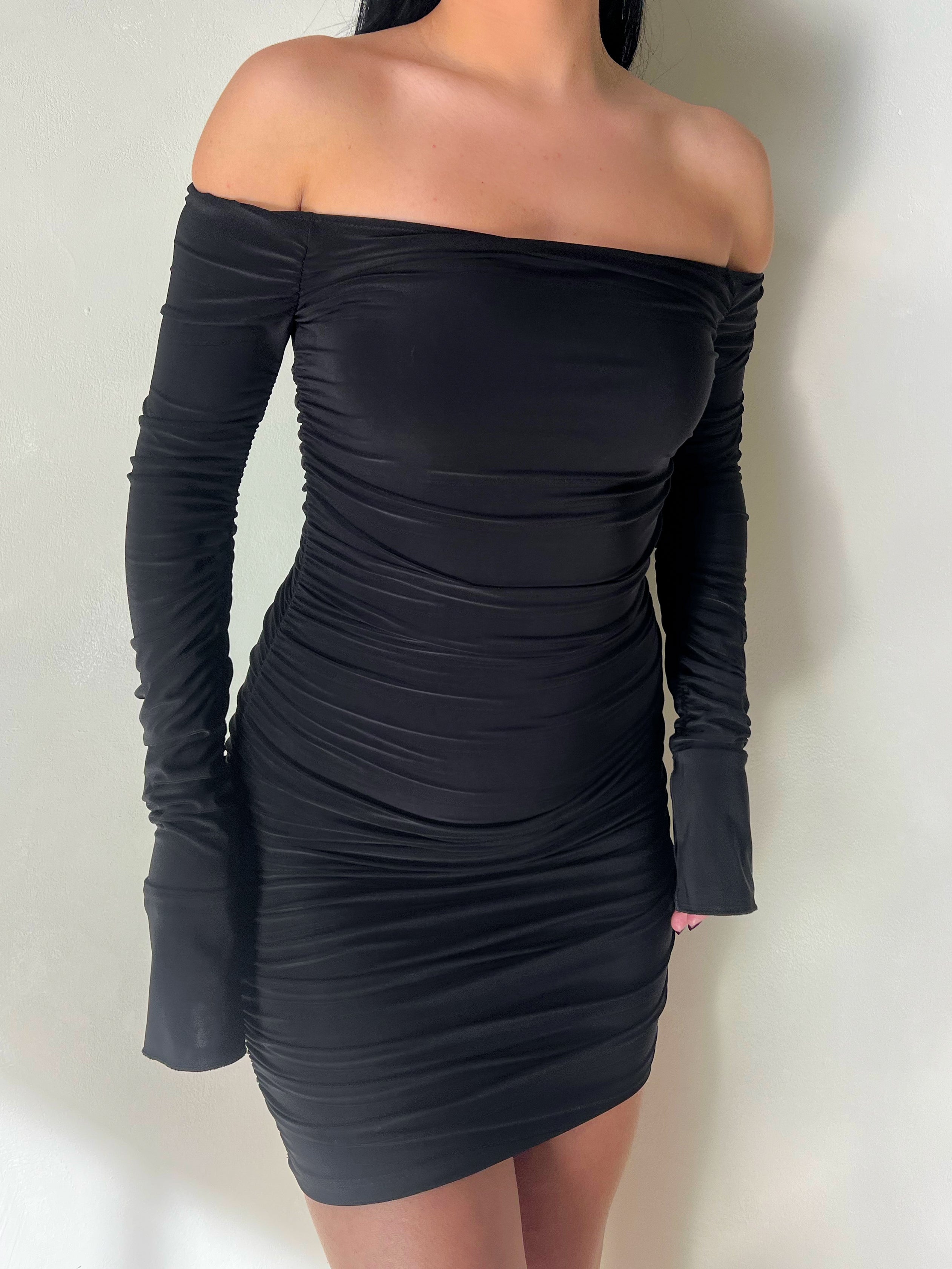 Veronica Off The Shoulder Dress (Black) Small