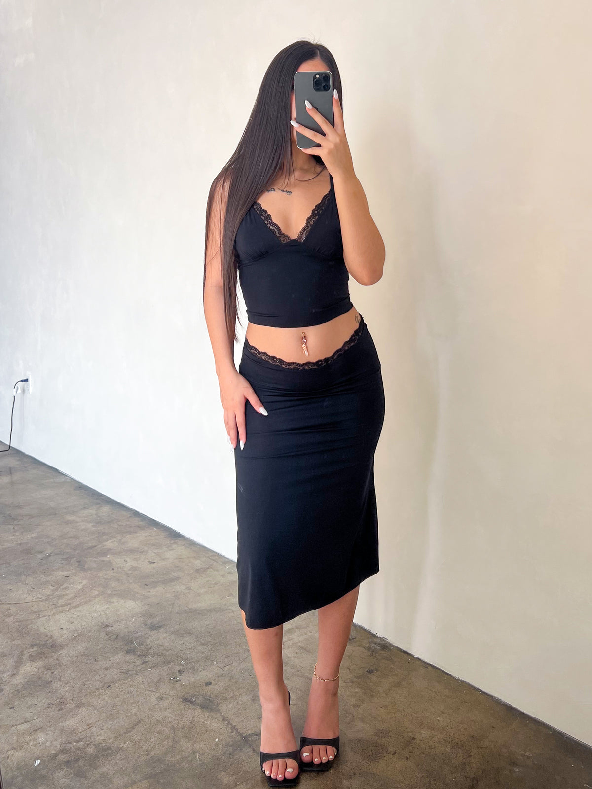 Helen 2 Piece (Black)