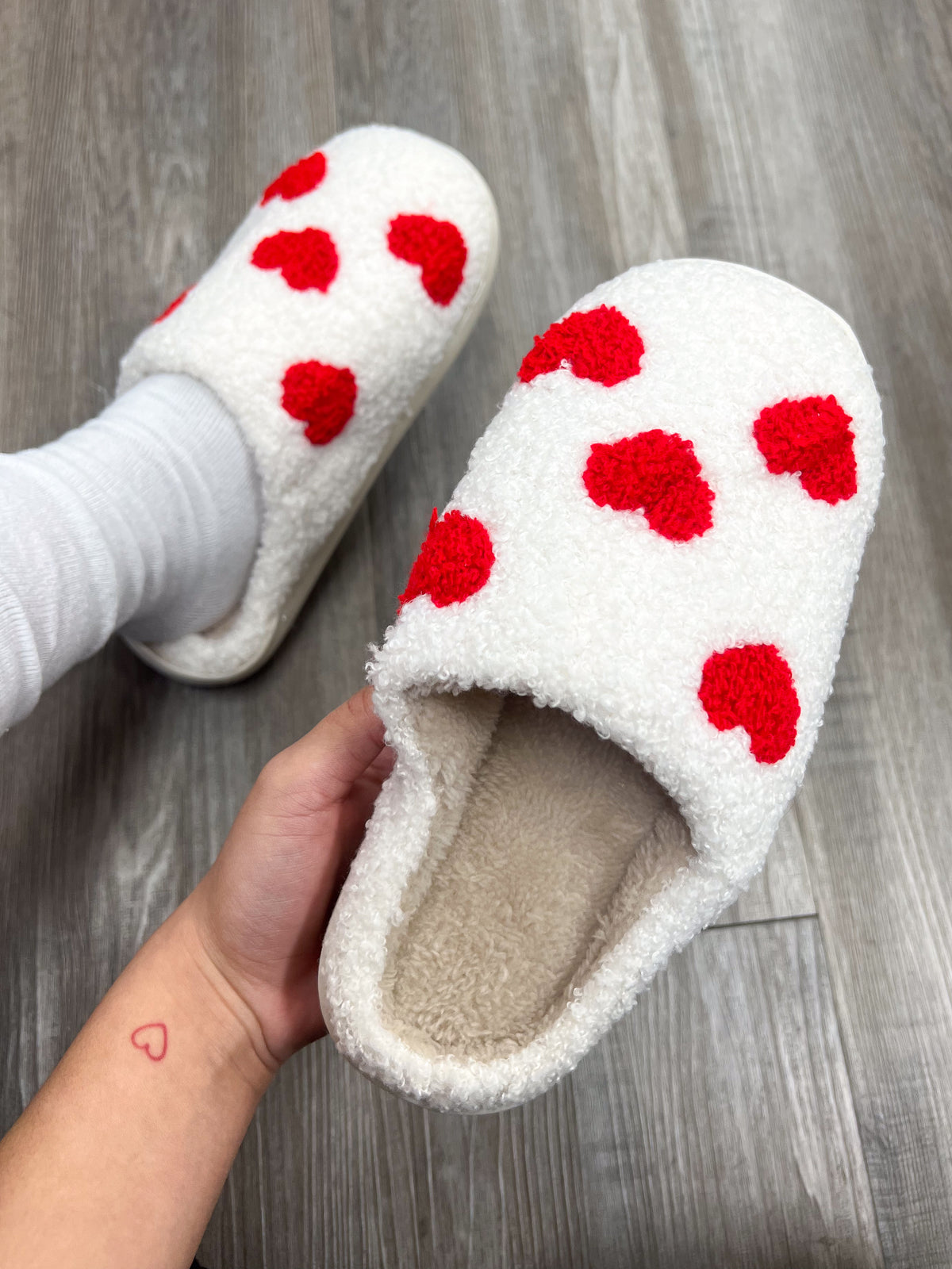 Stella Heart Slippers (Cream/Red)