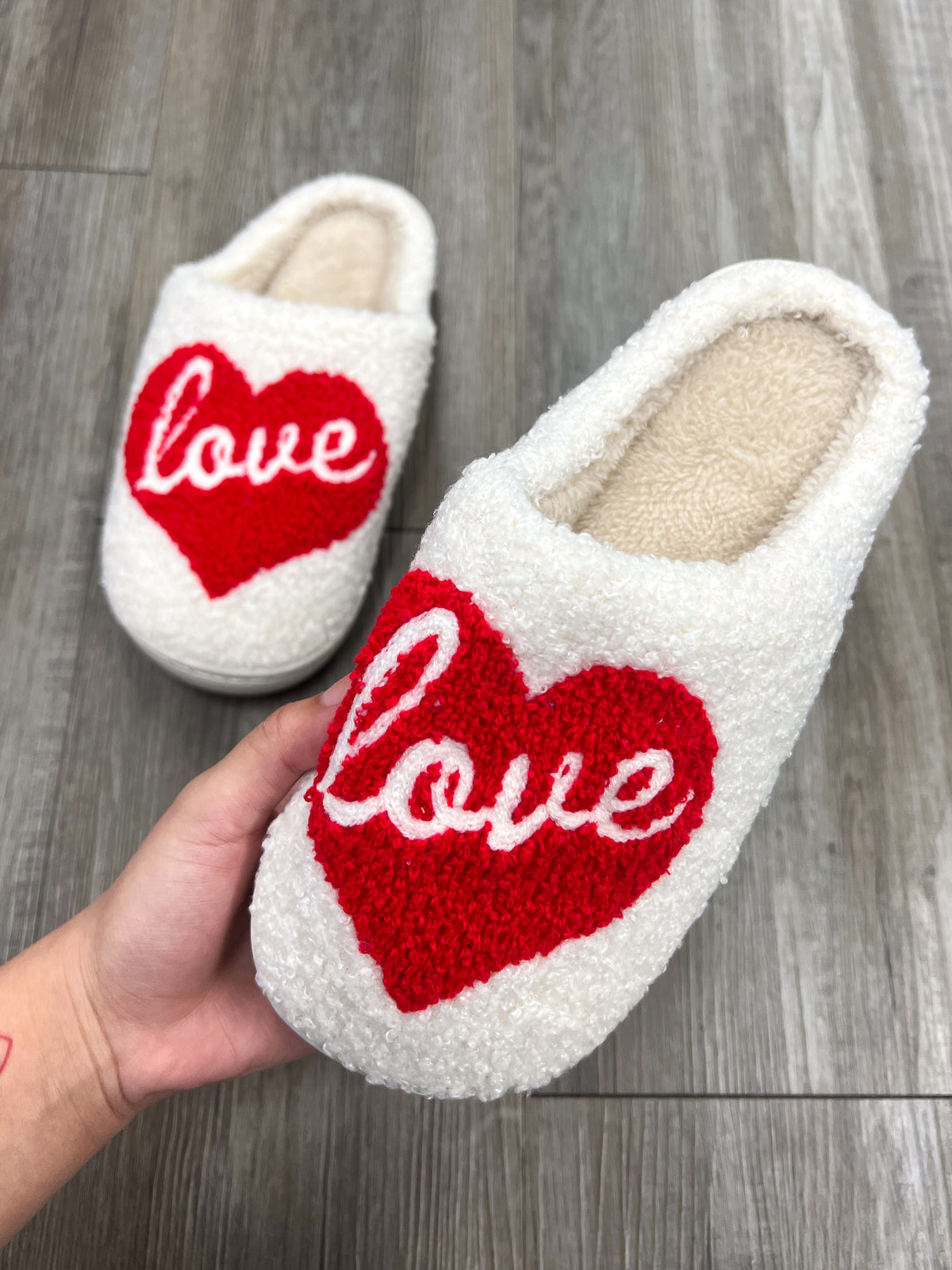 Rocio Love Slippers (Cream/Red)