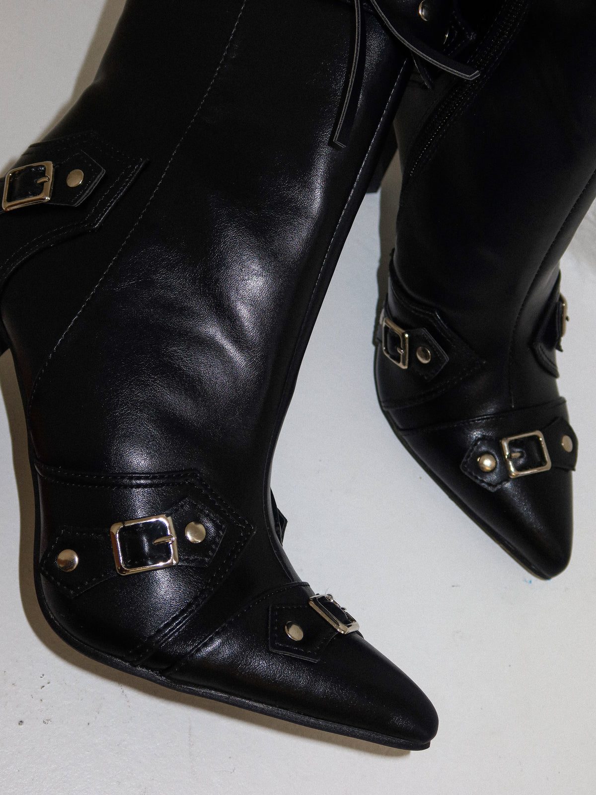 Alianna Boots (Black)