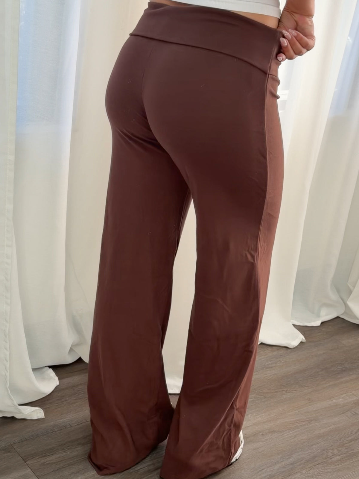 Paloma Pants (Brown)
