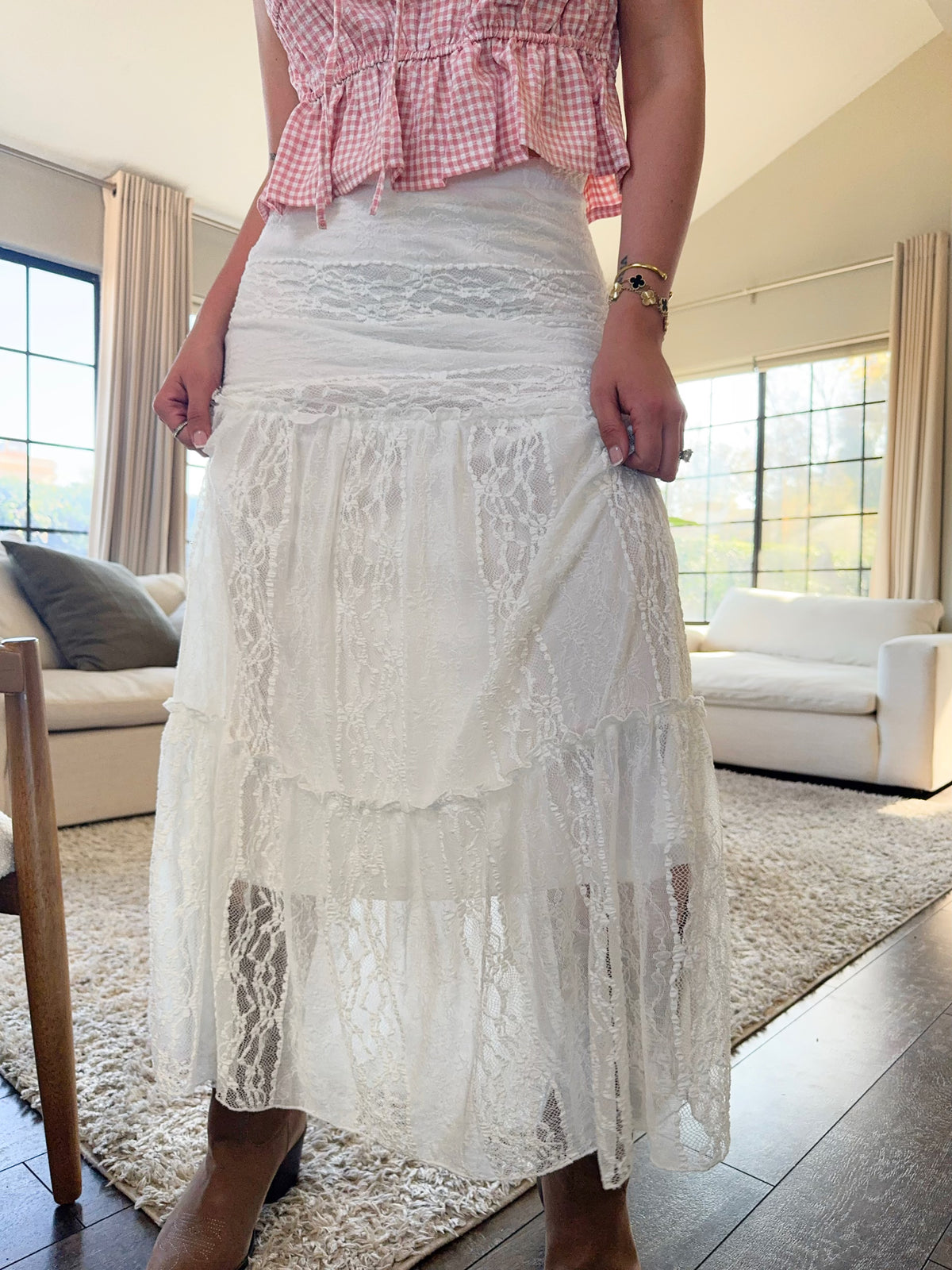 Bryanna Lace Skirt (Ivory)