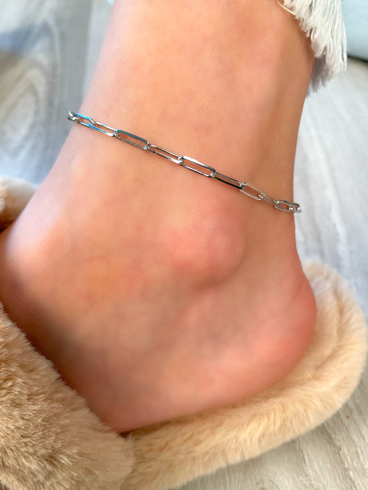 silver toned anklet, paperclip