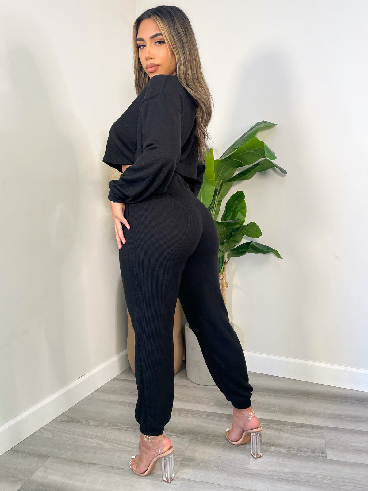 black 2 piece set, cropped long sleeve, high waisted pants, drawstring, cuffed ankle