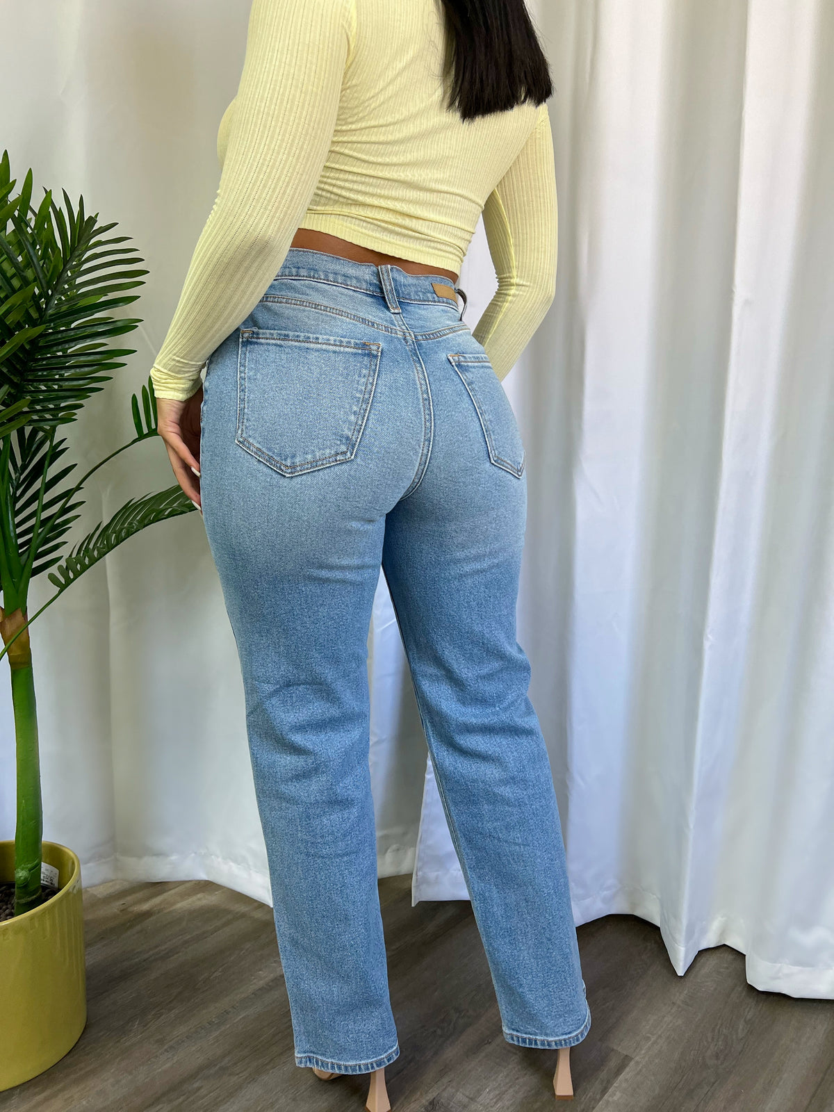 JAYCE HIGH RISE WIDE LEG JEANS, WHITE | JAYCE ハイ ライズ ワイド