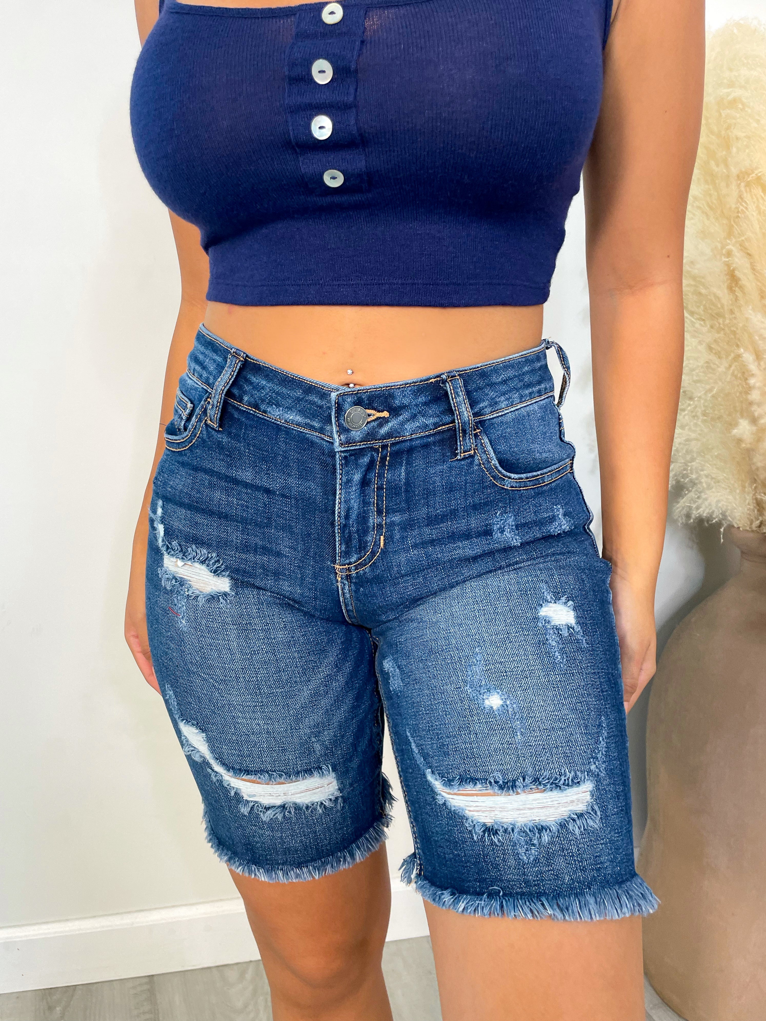 CHANEL Coco Denim Shorts Size 40 – JDEX Styles