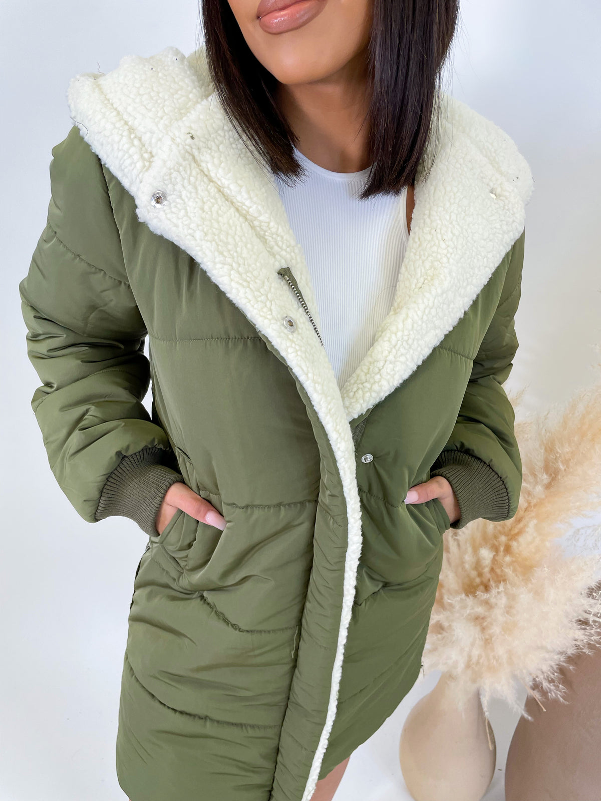 olive jacket, sherpa hoodie, 2 front pockets