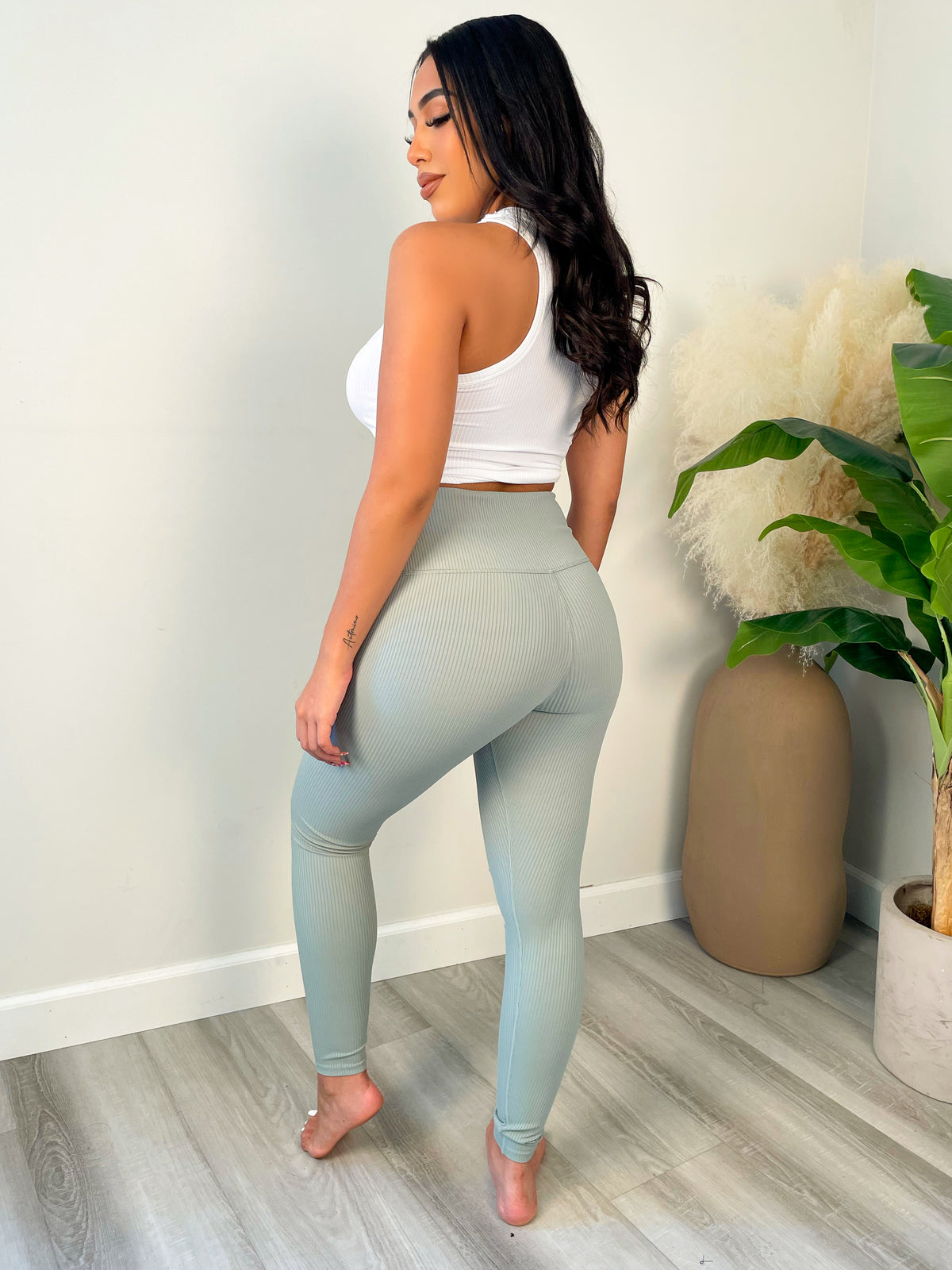 yogalicious squat proof CrissCross High Waisted Legging in Gray Size S |  eBay