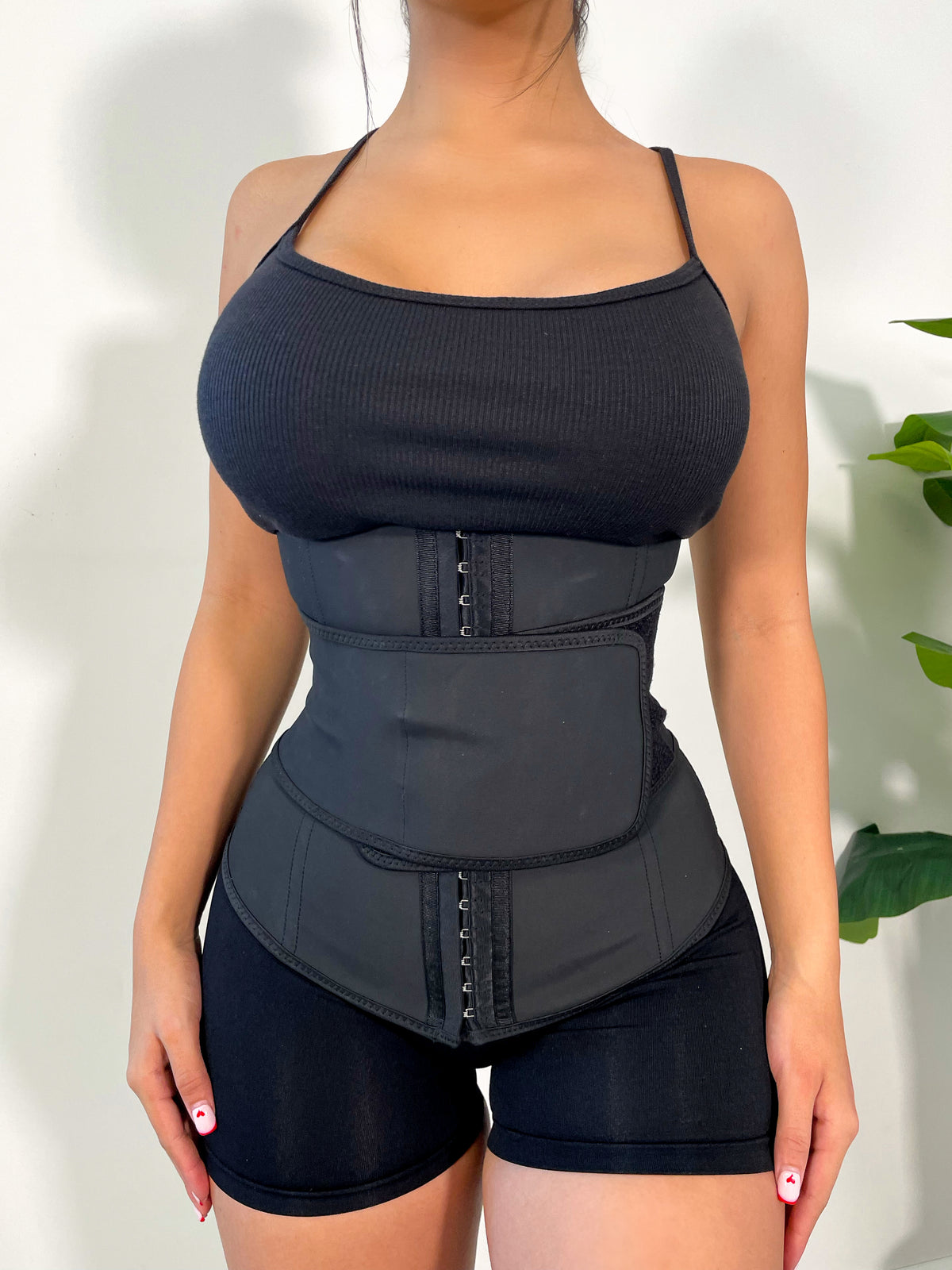 Amara Couture - Introducing our Waspie X Corset. This one offers more  coverage for the girls with a tiny waist and wide hip. She makes look so  perfect 😍 #alteregoclothing #corset #curves #