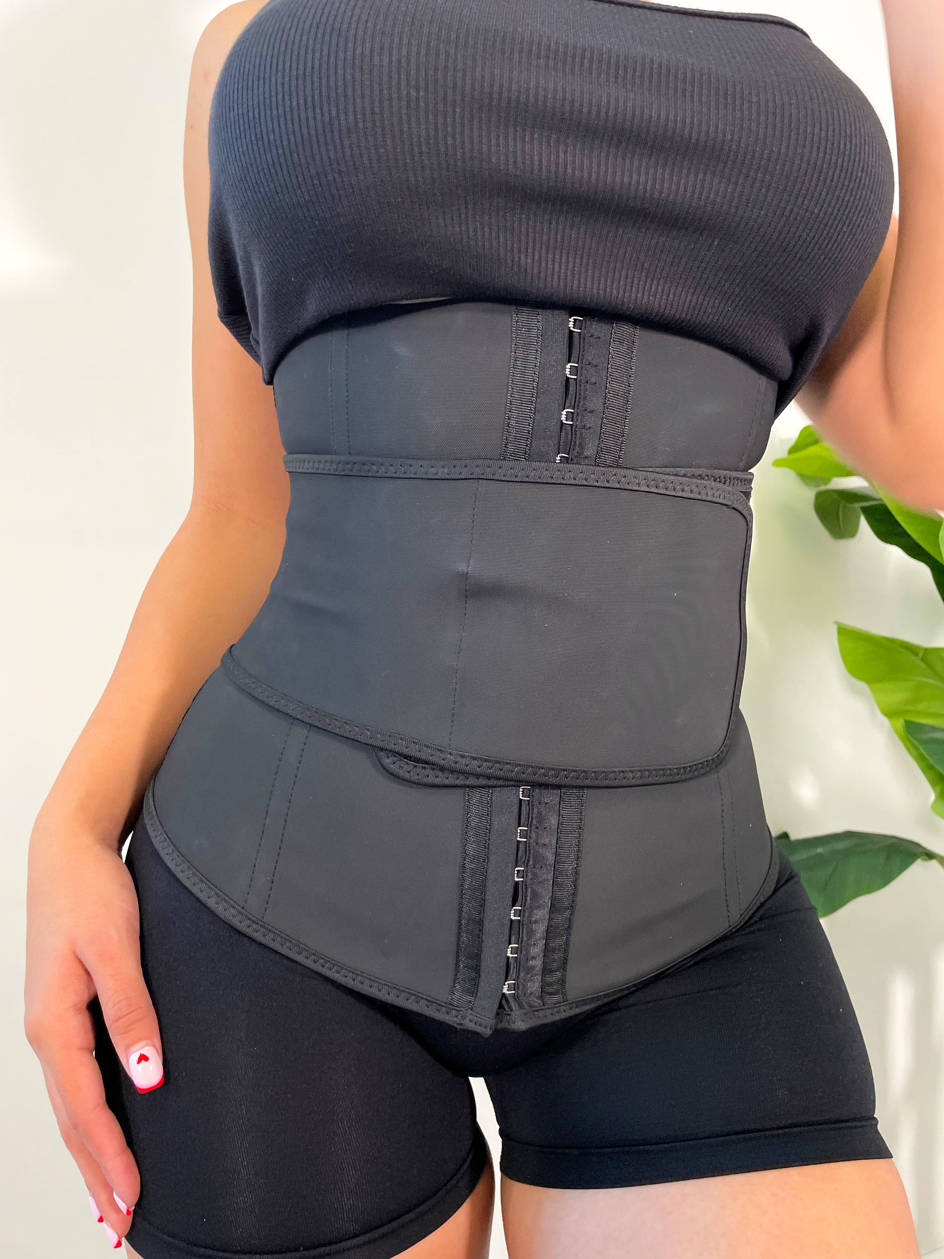Stella's Corset - 😍Short Torso Latex Waist Trainer 😍starting at $59.00  👉Comment and then check your DM's! Size: 26, 28, 30, 32, 34, 36, 38, 40,  42, 44 Color: Black, Beige Short