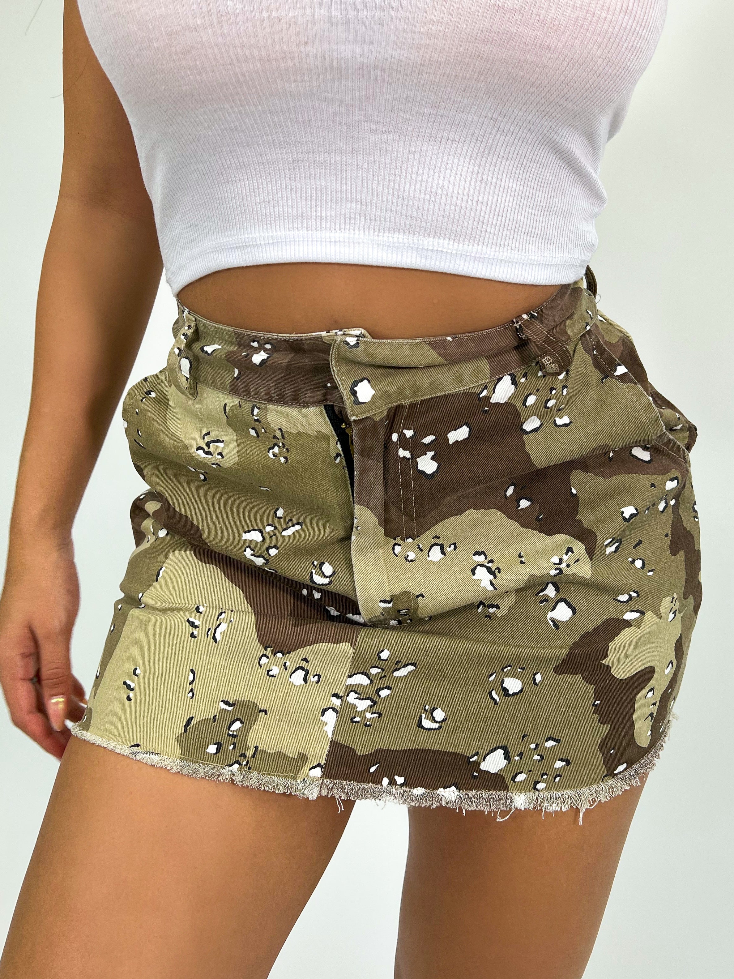 Ana Camo Skirt (Olive)