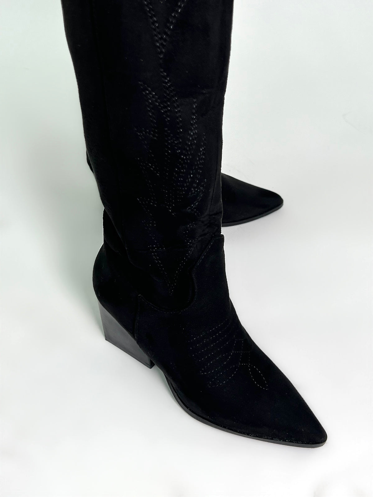 Monica Cowboy Boots (Black)